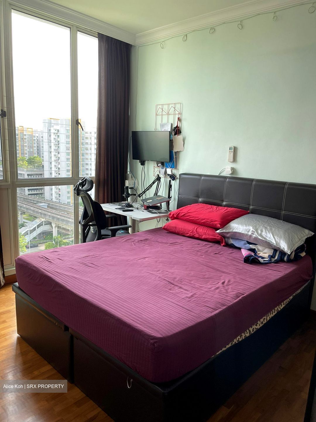 Compass Heights (D19), Apartment #576123341